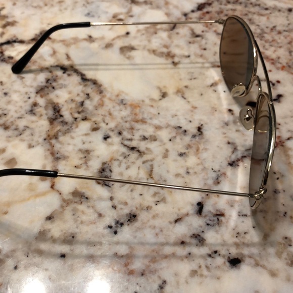 Gold aviator sunglasses brown lenses! Cute classic - Picture 3 of 6